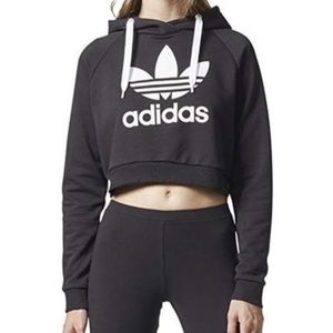 🖤 Cropped Adidas Hoodie
